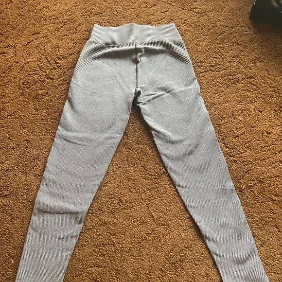 OFFLINE By Aerie Seamless Washed Rib High Waisted Legging - Picture 5 of 5